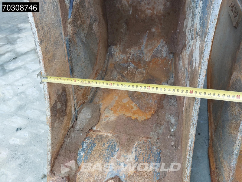 Mini excavator Doosan DX85 R-3 A/C - 3 Buckets: picture 15 Mini excavator Doosan DX85 R-3 A/C - 3 Buckets: picture 15