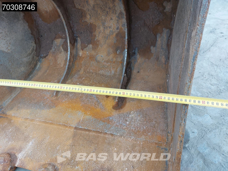 Mini excavator Doosan DX85 R-3 A/C - 3 Buckets: picture 16 Mini excavator Doosan DX85 R-3 A/C - 3 Buckets: picture 16