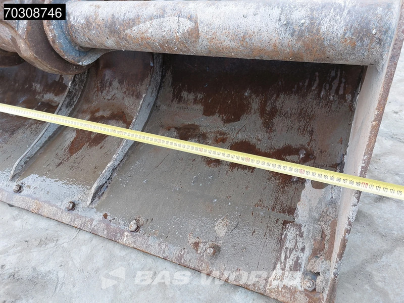 Mini excavator Doosan DX85 R-3 A/C - 3 Buckets: picture 14 Mini excavator Doosan DX85 R-3 A/C - 3 Buckets: picture 14