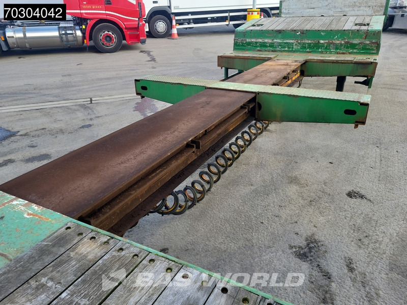 Low loader semi-trailer Faymonville STN-3AU 3 axles Steering Axle Extendable: picture 12 Low loader semi-trailer Faymonville STN-3AU 3 axles Steering Axle Extendable: picture 12