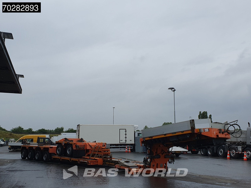 Goldhofer STZ-VP 6 (2+4) 6 axles Lowbed Trailer / 6 Axles / Hydraulic Pendle Axles / Extendable / Heavy duty - Low loader semi-trailer: picture 3 Goldhofer STZ-VP 6 (2+4) 6 axles Lowbed Trailer / 6 Axles / Hydraulic Pendle Axles / Extendable / Heavy duty - Low loader semi-trailer: picture 3