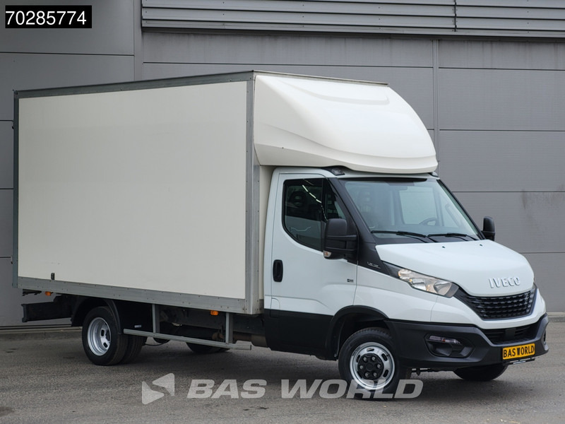 Iveco Daily 35C16 COMING SOON! 3.0L Bakwagen Dubbellucht Achterdeuren Airco Cruise Euro6 Meubelbak Koffer A/C Cruise control - Closed box van: picture 3 Iveco Daily 35C16 COMING SOON! 3.0L Bakwagen Dubbellucht Achterdeuren Airco Cruise Euro6 Meubelbak Koffer A/C Cruise control - Closed box van: picture 3