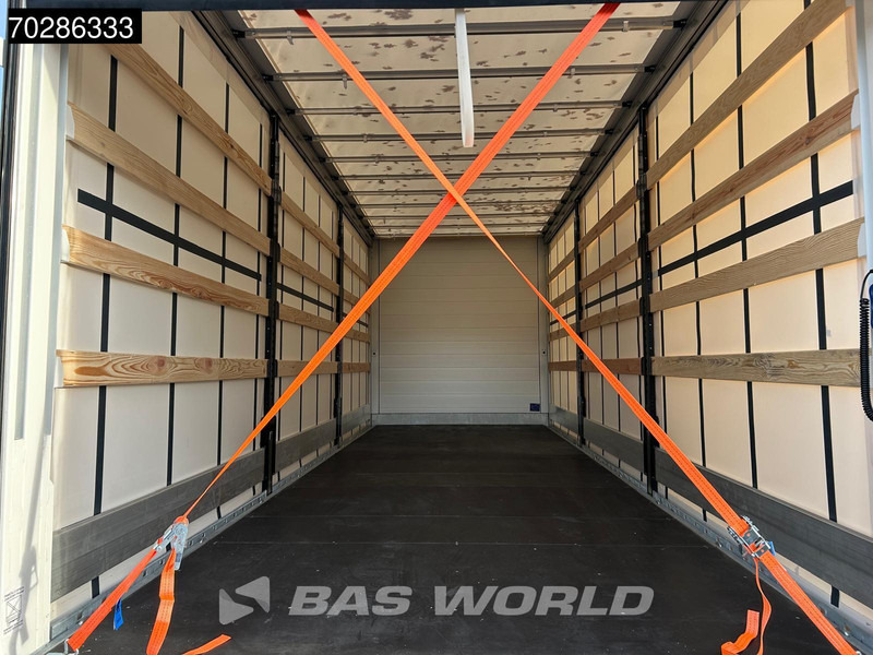 Iveco S-Way 490 6X2 NEW! Lift+steering Axle 2000kg Ladebordwand Retarder Navi Standklima - Curtain side truck: picture 5 Iveco S-Way 490 6X2 NEW! Lift+steering Axle 2000kg Ladebordwand Retarder Navi Standklima - Curtain side truck: picture 5