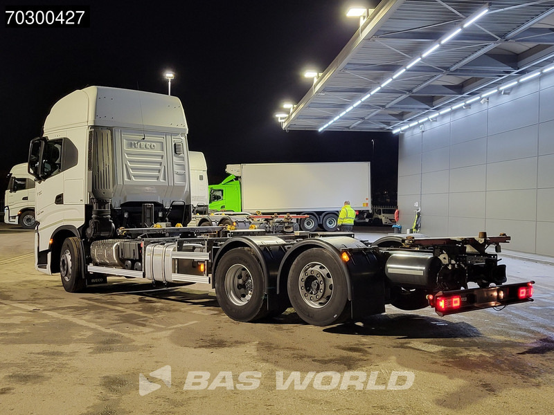 Iveco S-Way 510 6X2 BDF Full Air Suspension Automatic Retarder ACC Euro 6 - Container transporter/ Swap body truck: picture 2 Iveco S-Way 510 6X2 BDF Full Air Suspension Automatic Retarder ACC Euro 6 - Container transporter/ Swap body truck: picture 2