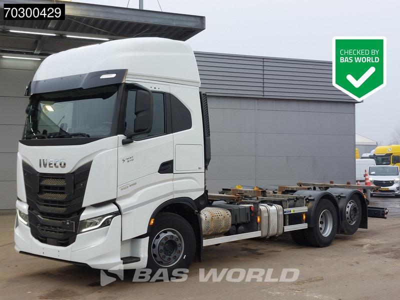 Iveco S-Way 510 6X2 BDF Retarder Air suspension Lift-Axle Automatic Euro 6 - Container transporter/ Swap body truck: picture 1 Iveco S-Way 510 6X2 BDF Retarder Air suspension Lift-Axle Automatic Euro 6 - Container transporter/ Swap body truck: picture 1