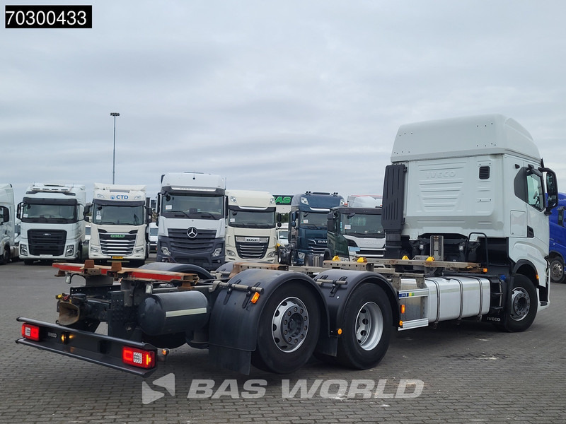 Iveco S-Way 510 6X2 Retarder Full Air Lift Axle BDF Euro 6 - Container transporter/ Swap body truck: picture 5 Iveco S-Way 510 6X2 Retarder Full Air Lift Axle BDF Euro 6 - Container transporter/ Swap body truck: picture 5