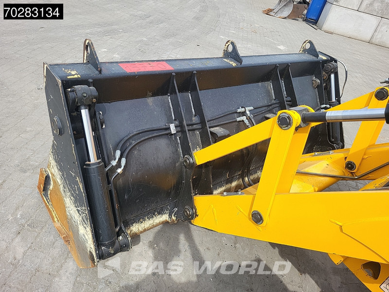 Backhoe loader JCB 3CX: picture 18