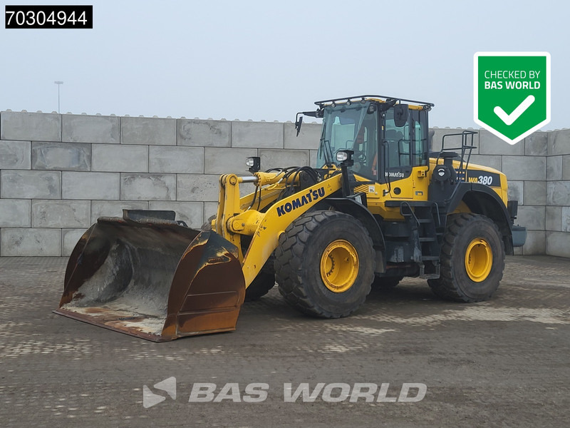 Komatsu WA380 -8E0 QUICK COUPLER - Wheel loader: picture 1 Komatsu WA380 -8E0 QUICK COUPLER - Wheel loader: picture 1