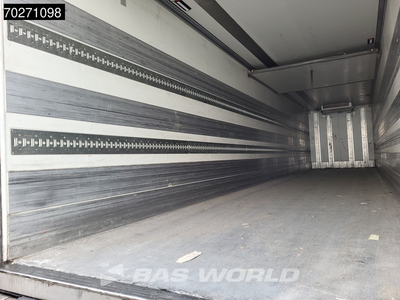 Refrigerator semi-trailer Krone SD Tailgate Liftachse Ladebordwand: picture 10