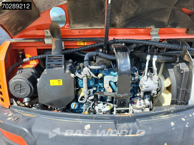 Mini excavator Kubota KX080 -4a: picture 17