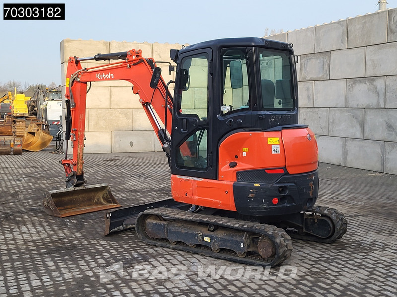 Kubota U36 -4 A/C - 3 Buckets - Mini excavator: picture 5 Kubota U36 -4 A/C - 3 Buckets - Mini excavator: picture 5