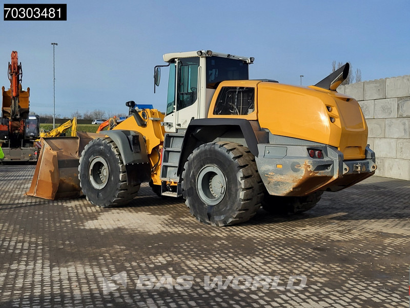 Liebherr L576 - Wheel loader: picture 3 Liebherr L576 - Wheel loader: picture 3