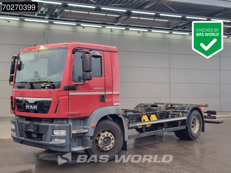 MAN TGM 18.290 4X2 ADR PTO German Truck Manual Euro 6 - Container transporter/ Swap body truck: picture 1 MAN TGM 18.290 4X2 ADR PTO German Truck Manual Euro 6 - Container transporter/ Swap body truck: picture 1