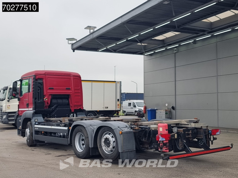 MAN TGS 26.320 6X2 BDF ADR Lift+lenkasche Automatic Euro 6 - Container transporter/ Swap body truck: picture 2 MAN TGS 26.320 6X2 BDF ADR Lift+lenkasche Automatic Euro 6 - Container transporter/ Swap body truck: picture 2