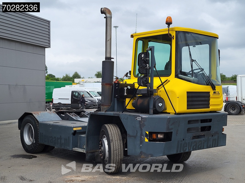 MOL YT200/4X2 4X2 Big-Axle Drumbrakes Hebesattel - Terminal tractor: picture 3 MOL YT200/4X2 4X2 Big-Axle Drumbrakes Hebesattel - Terminal tractor: picture 3