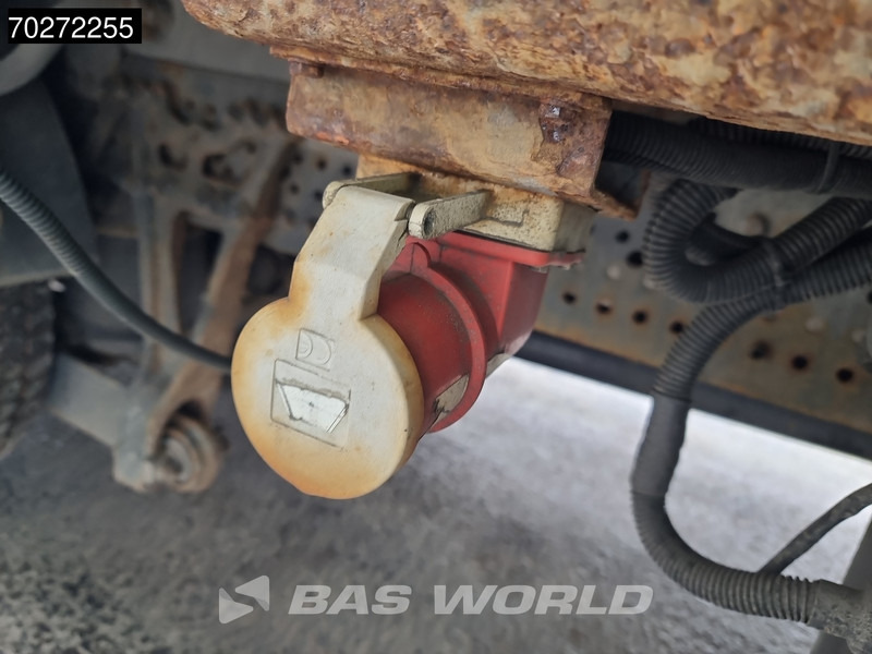 Refrigerator truck Mercedes-Benz Actros 2036 4X2 19.5tonner 2000kg Ladebordwand Xenon StreamSpace Euro 6: picture 13