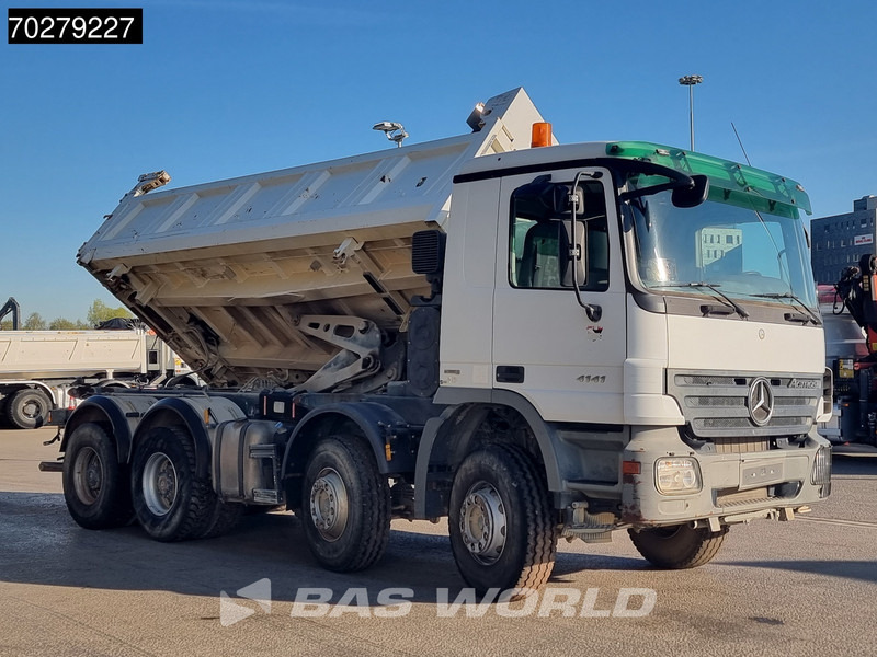 Mercedes-Benz Actros 4141 8X4 12m3 Meiller 2-way tipper steelsuspension Euro 4 - Tipper: picture 5 Mercedes-Benz Actros 4141 8X4 12m3 Meiller 2-way tipper steelsuspension Euro 4 - Tipper: picture 5