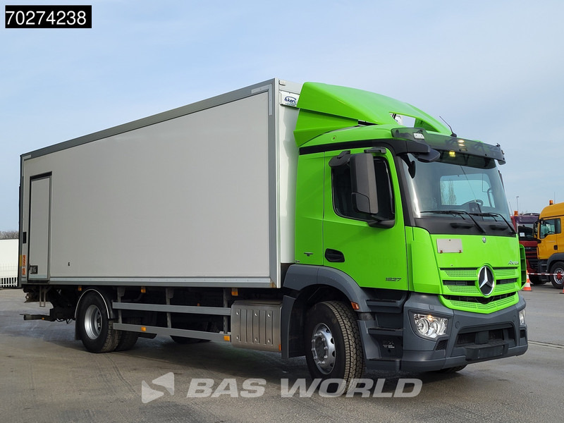 Mercedes-Benz Antos 1827 4X2 2T Tailgate Full Air Automatic Xenon Euro 6 - Box truck: picture 3 Mercedes-Benz Antos 1827 4X2 2T Tailgate Full Air Automatic Xenon Euro 6 - Box truck: picture 3