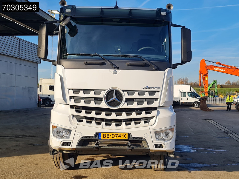 Tipper, Crane truck Mercedes-Benz Arocs 3240 8X4 HIAB X-HIDUO 188 E-2 Kran Crane 3-side tipper Big-Axle Euro 6: picture 16 Tipper, Crane truck Mercedes-Benz Arocs 3240 8X4 HIAB X-HIDUO 188 E-2 Kran Crane 3-side tipper Big-Axle Euro 6: picture 16
