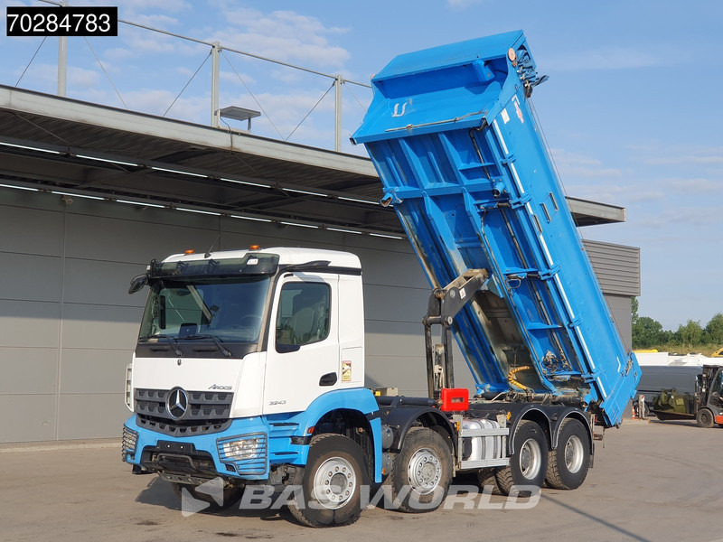 Mercedes-Benz Arocs 3243 8X4 14m3 2-side tipper Big-Axle Steelsuspension Navi Euro 6 - Tipper: picture 3 Mercedes-Benz Arocs 3243 8X4 14m3 2-side tipper Big-Axle Steelsuspension Navi Euro 6 - Tipper: picture 3