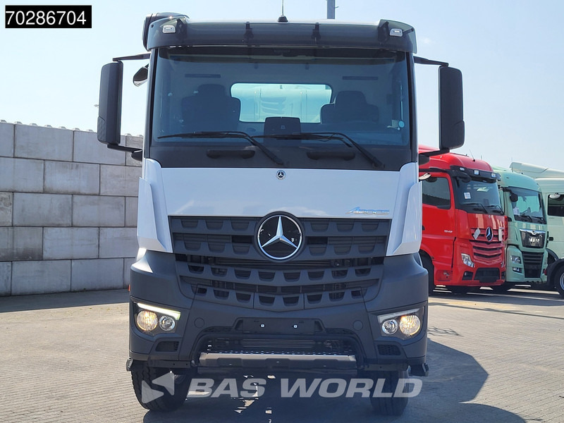 Mercedes-Benz Arocs 4245 8X4 NEW! 13m3 Schwing Stetter mixer Big-Axle Manual Euro 3 - Concrete mixer truck: picture 5 Mercedes-Benz Arocs 4245 8X4 NEW! 13m3 Schwing Stetter mixer Big-Axle Manual Euro 3 - Concrete mixer truck: picture 5