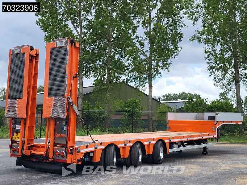 Nooteboom MCOS-48-03V Extendable 3x Steering Axle Remote - Low loader semi-trailer: picture 3 Nooteboom MCOS-48-03V Extendable 3x Steering Axle Remote - Low loader semi-trailer: picture 3