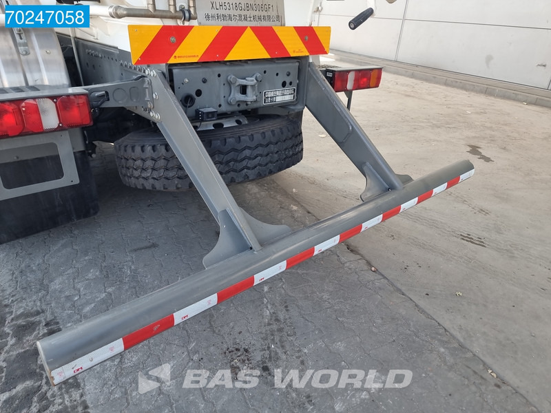 New Concrete mixer truck Sitrak G5 350 8X4 8m3 Liebherr Mixer Big-Axle Steelsuspension: picture 13