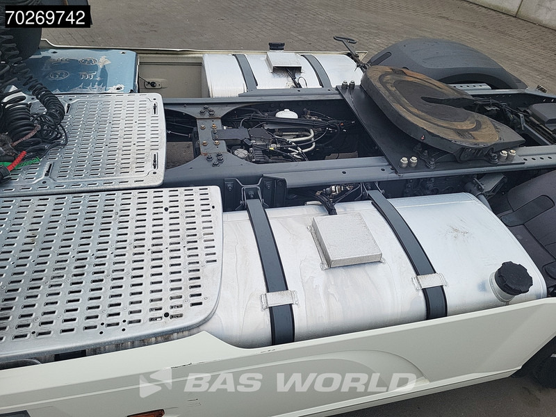 DAF XF 480 4X2 NL-Truck SSC 2x Tanks ACC Euro 6 - Tractor unit: picture 5 DAF XF 480 4X2 NL-Truck SSC 2x Tanks ACC Euro 6 - Tractor unit: picture 5