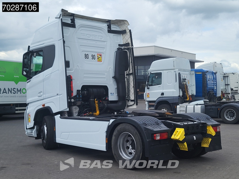 Ford F-Max 500 4X2 Retarder 2x Tanks ACC Standklima Euro 6 - Tractor unit: picture 2 Ford F-Max 500 4X2 Retarder 2x Tanks ACC Standklima Euro 6 - Tractor unit: picture 2
