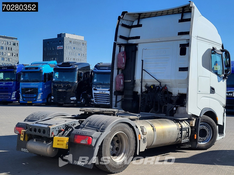 Iveco S-Way 460 4X2 LNG Retarder 2x Tanks Standklima LED Navi - Tractor unit: picture 5 Iveco S-Way 460 4X2 LNG Retarder 2x Tanks Standklima LED Navi - Tractor unit: picture 5