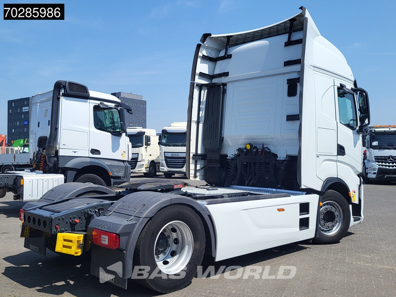 Iveco S-Way 490 4X2 Retarder Standklima 2xTanks Navi ACC LED Euro 6 - Tractor unit: picture 3 Iveco S-Way 490 4X2 Retarder Standklima 2xTanks Navi ACC LED Euro 6 - Tractor unit: picture 3