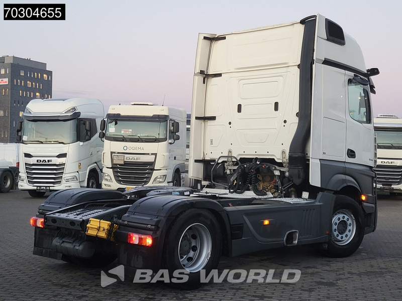 Mercedes-Benz Actros 1845 4X2 GigaSpace Retarder MirrorCam Navi Euro 6 - Tractor unit: picture 5 Mercedes-Benz Actros 1845 4X2 GigaSpace Retarder MirrorCam Navi Euro 6 - Tractor unit: picture 5