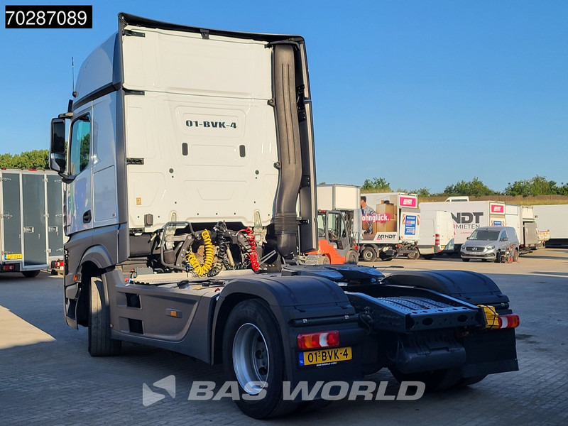 Mercedes-Benz Actros 1845 4X2 NL-Truck Retarder 2xTanks Standklima ACC Navi Euro 6 - Tractor unit: picture 2 Mercedes-Benz Actros 1845 4X2 NL-Truck Retarder 2xTanks Standklima ACC Navi Euro 6 - Tractor unit: picture 2