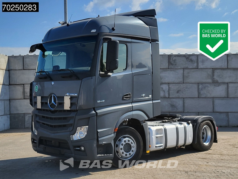 Mercedes-Benz Actros 1845 4X2 StreamSpace 2x Tanks - Tractor unit: picture 1 Mercedes-Benz Actros 1845 4X2 StreamSpace 2x Tanks - Tractor unit: picture 1