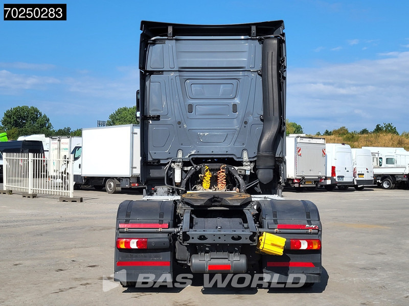 Mercedes-Benz Actros 1845 4X2 StreamSpace 2x Tanks - Tractor unit: picture 3 Mercedes-Benz Actros 1845 4X2 StreamSpace 2x Tanks - Tractor unit: picture 3
