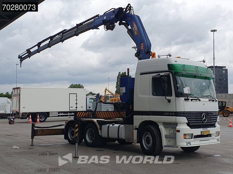 Mercedes-Benz Actros 2543 Actros 6X2 NL-Truck Liftachse 3-Pedals Kran PM 40 SP 2010 Euro 3 - Tractor unit: picture 3 Mercedes-Benz Actros 2543 Actros 6X2 NL-Truck Liftachse 3-Pedals Kran PM 40 SP 2010 Euro 3 - Tractor unit: picture 3