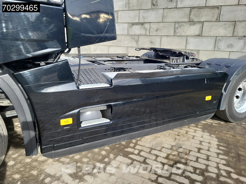 Tractor unit Renault T 520 4X2 2xTanks ACC LED Euro 6: picture 11