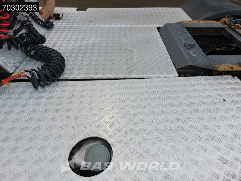 Scania R 730 R 6X4 Full-Air Retarder Hydraulik - Tractor unit: picture 3 Scania R 730 R 6X4 Full-Air Retarder Hydraulik - Tractor unit: picture 3