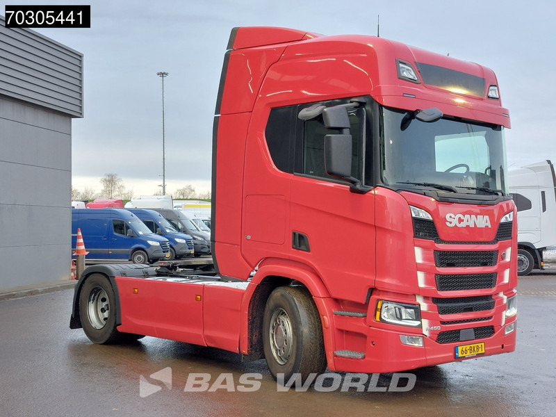 Scania R450 4X2 NL-Truck Retarder 2xTanks Full-Air - Tractor unit: picture 3 Scania R450 4X2 NL-Truck Retarder 2xTanks Full-Air - Tractor unit: picture 3