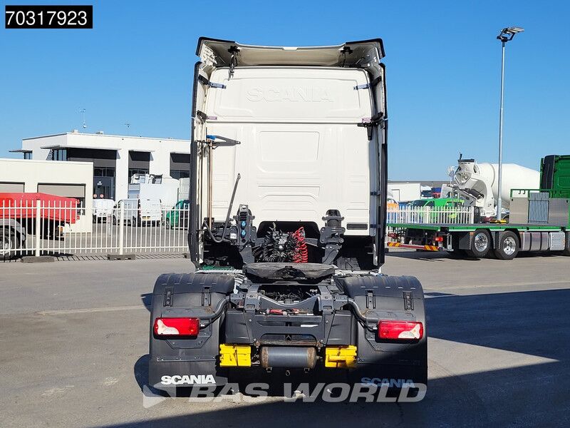 Scania R450 R 4X2 Retarder ACC - Tractor unit: picture 3 Scania R450 R 4X2 Retarder ACC - Tractor unit: picture 3
