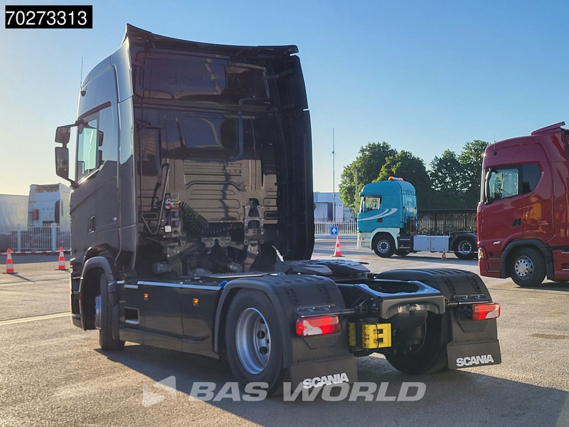 Scania S460 4X2 NEW! Retarder ACC Navi Standklima 2X Tanks - Tractor unit: picture 2 Scania S460 4X2 NEW! Retarder ACC Navi Standklima 2X Tanks - Tractor unit: picture 2