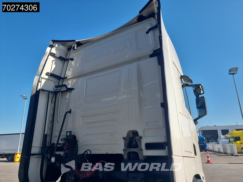 Tractor unit Scania S460 S 4X2 Retarder Euro 6 ACC 2X Tanks: picture 11 Tractor unit Scania S460 S 4X2 Retarder Euro 6 ACC 2X Tanks: picture 11