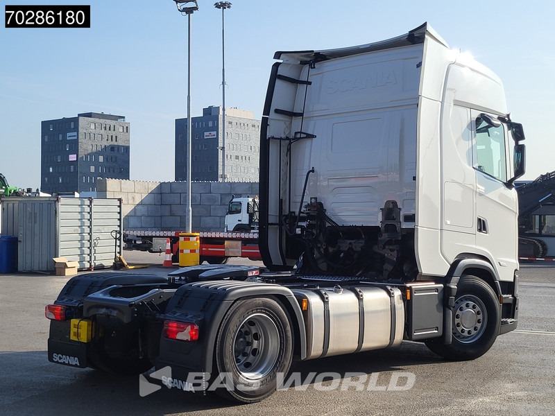 Scania S500 S 4X2 NEW! Retarder 2x Tanks Standklima ACC - Tractor unit: picture 5 Scania S500 S 4X2 NEW! Retarder 2x Tanks Standklima ACC - Tractor unit: picture 5