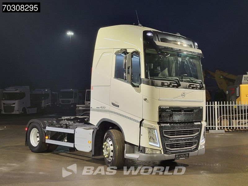 Volvo FH 420 FH 4X2 ADR VEB+ Alcoa's I-ParkCool - Tractor unit: picture 3 Volvo FH 420 FH 4X2 ADR VEB+ Alcoa's I-ParkCool - Tractor unit: picture 3