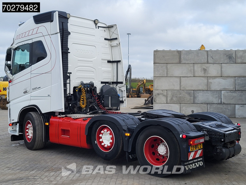 Volvo FH16 550 906 6X2 NL-Truck Manual VEB+ Lift+Lenkachse Hydraulik - Tractor unit: picture 2 Volvo FH16 550 906 6X2 NL-Truck Manual VEB+ Lift+Lenkachse Hydraulik - Tractor unit: picture 2