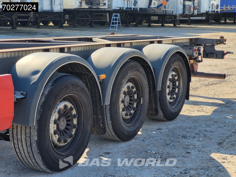 Container transporter/ Swap body semi-trailer Van Hool 3 axles: picture 9