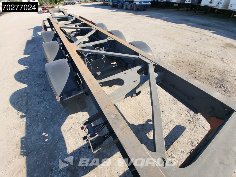 Container transporter/ Swap body semi-trailer Van Hool 3 axles: picture 7