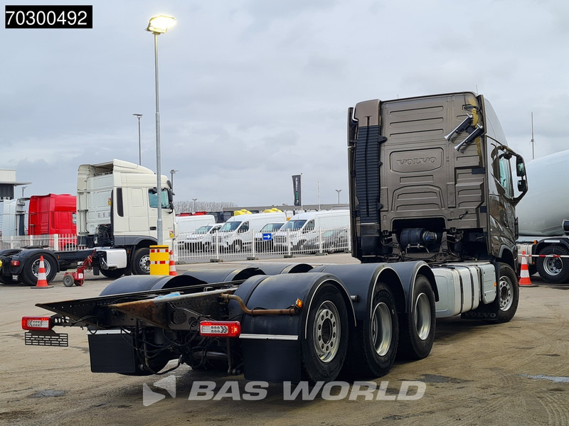 Volvo FH 540 FH 8X4 Chassis Lift+Steering Axle Automatic VEB+ Euro 6 - Cab chassis truck: picture 5 Volvo FH 540 FH 8X4 Chassis Lift+Steering Axle Automatic VEB+ Euro 6 - Cab chassis truck: picture 5