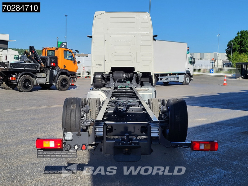 New Cab chassis truck Volvo FH 62 R AERO 6X2 NEW Horsetruck chassis Lift+Lenkachse Dynamic Steering Mirror cam Euro 6: picture 7