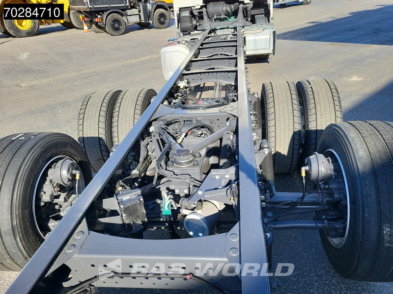 New Cab chassis truck Volvo FH 62 R AERO 6X2 NEW Horsetruck chassis Lift+Lenkachse Dynamic Steering Mirror cam Euro 6: picture 9